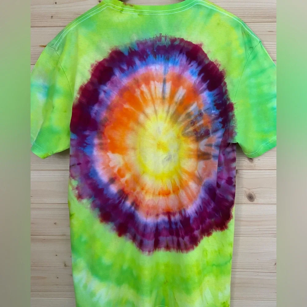 NEON Sunburst Large Ice Tie Dye GILDAN Soft Style T-Shirt Retro Festival Unisex - Picture 5 of 11